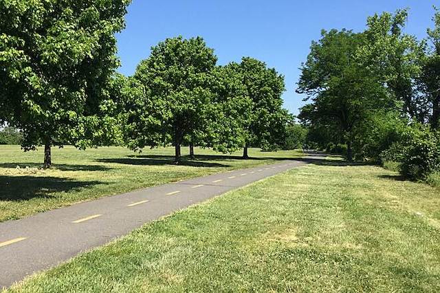 A photo of The Mount Vernon Trail